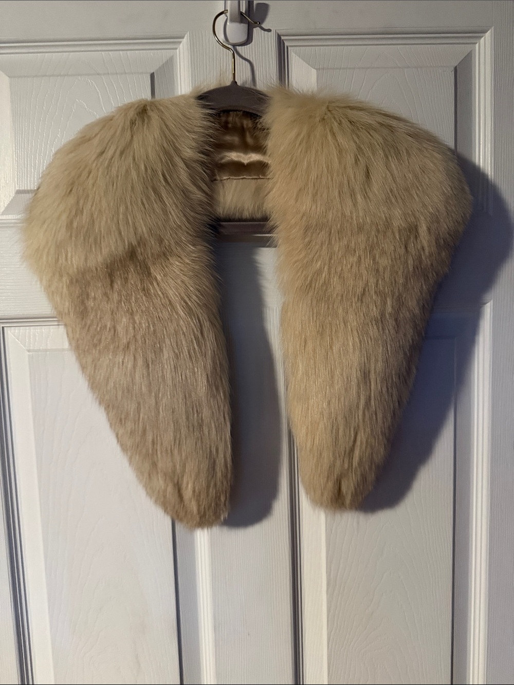 Women’s Beige Fur Collar Shawl